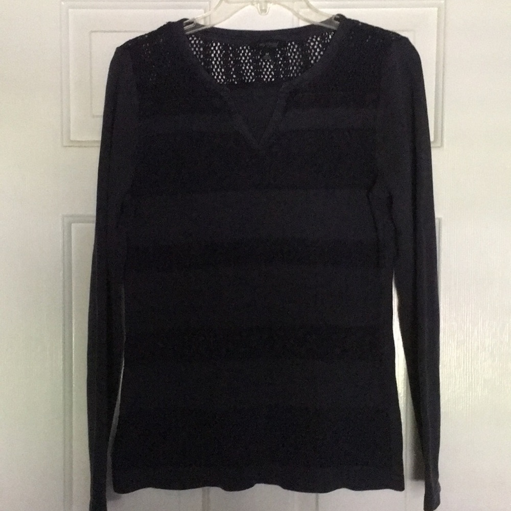 Long sleeved top - Lucky brand - size M. Navy.